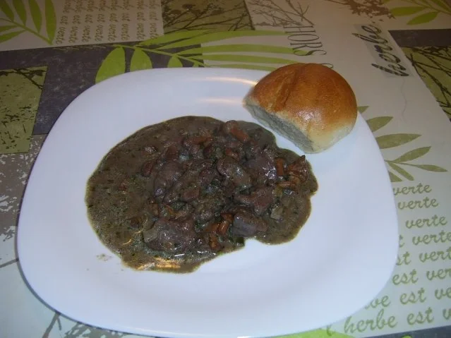 Rezept: Putenleber Stroganoff nach Jägerart Putenleber Stroganoff nach Jägerart - Rezept