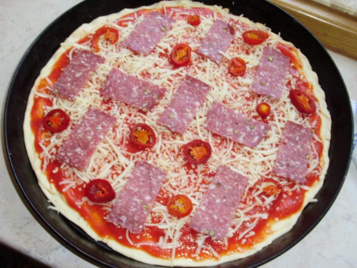 Pizzateig (schnell und einfach) - Rezept - Bild Nr. 4