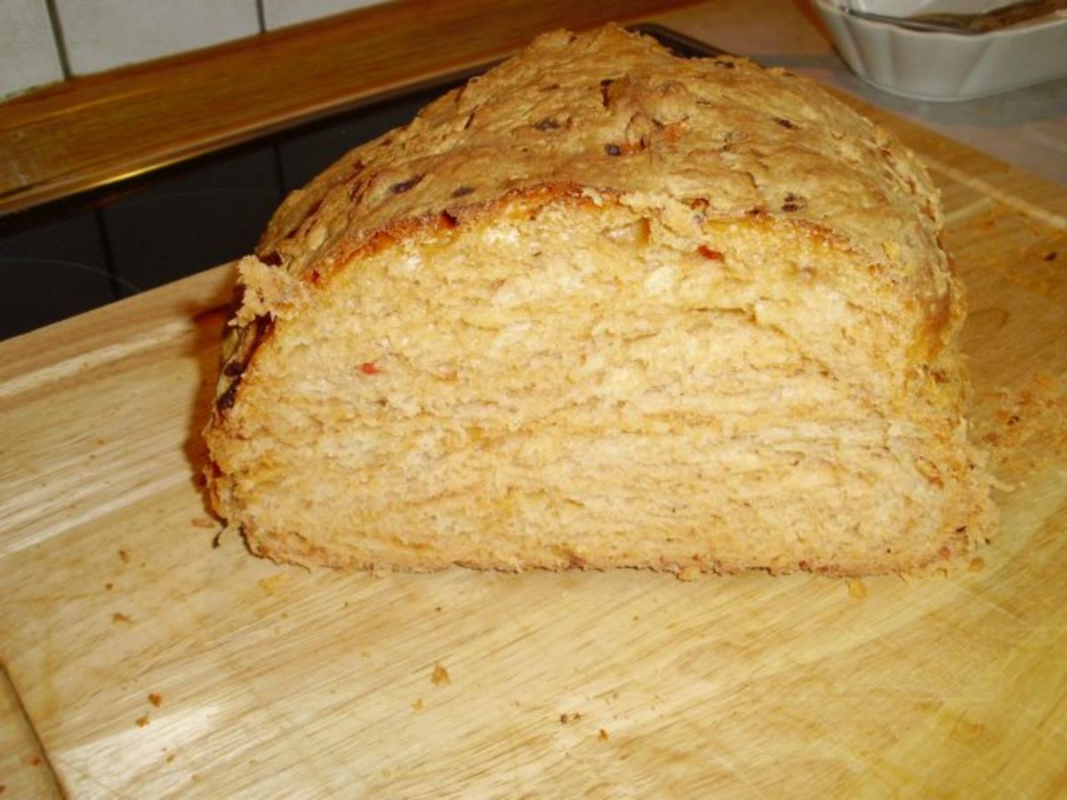 Tomatenbrot passt gut zu Gegrilltem - Rezept mit Bild - kochbar.de