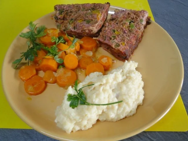 Rezept: Hackbraten mit frischen Kräuter, dazu Bild Nr. 12 Hackbraten mit frischen Kräuter, dazu - Rezept - Bild Nr. 12