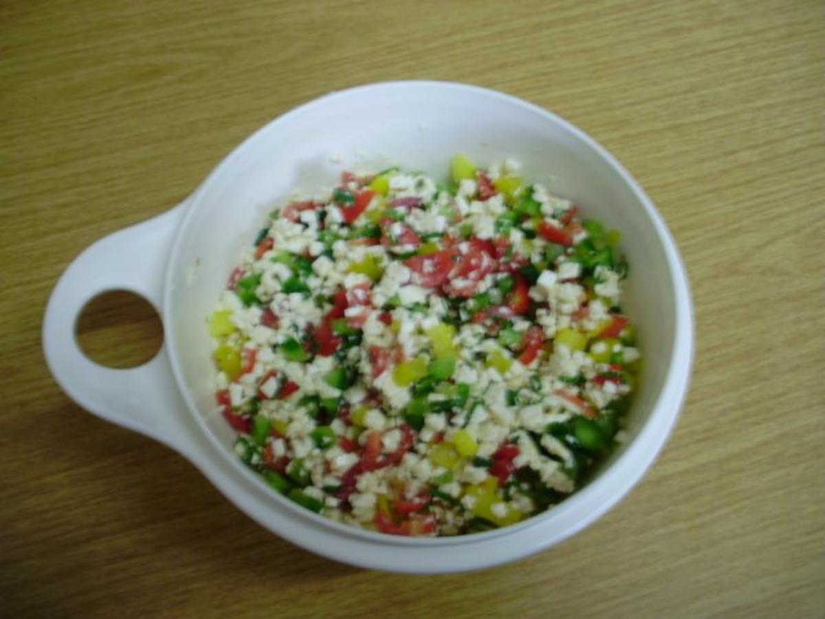 Bilder für Balkansalat mit Paprika grün und Paprika rot - Rezept