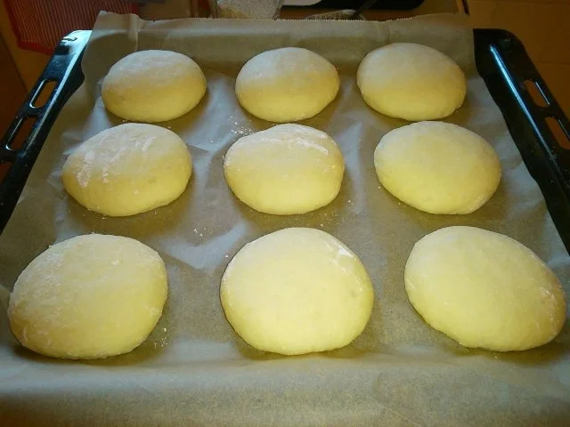 Buns oder Hamburgerbrötchen - Rezept - Bild Nr. 2