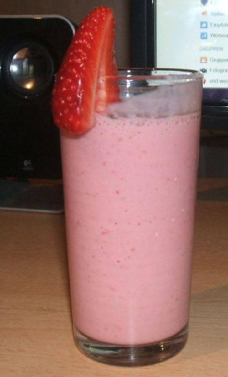 Erdbeere-Vanille Shake - Rezept mit Bild - kochbar.de