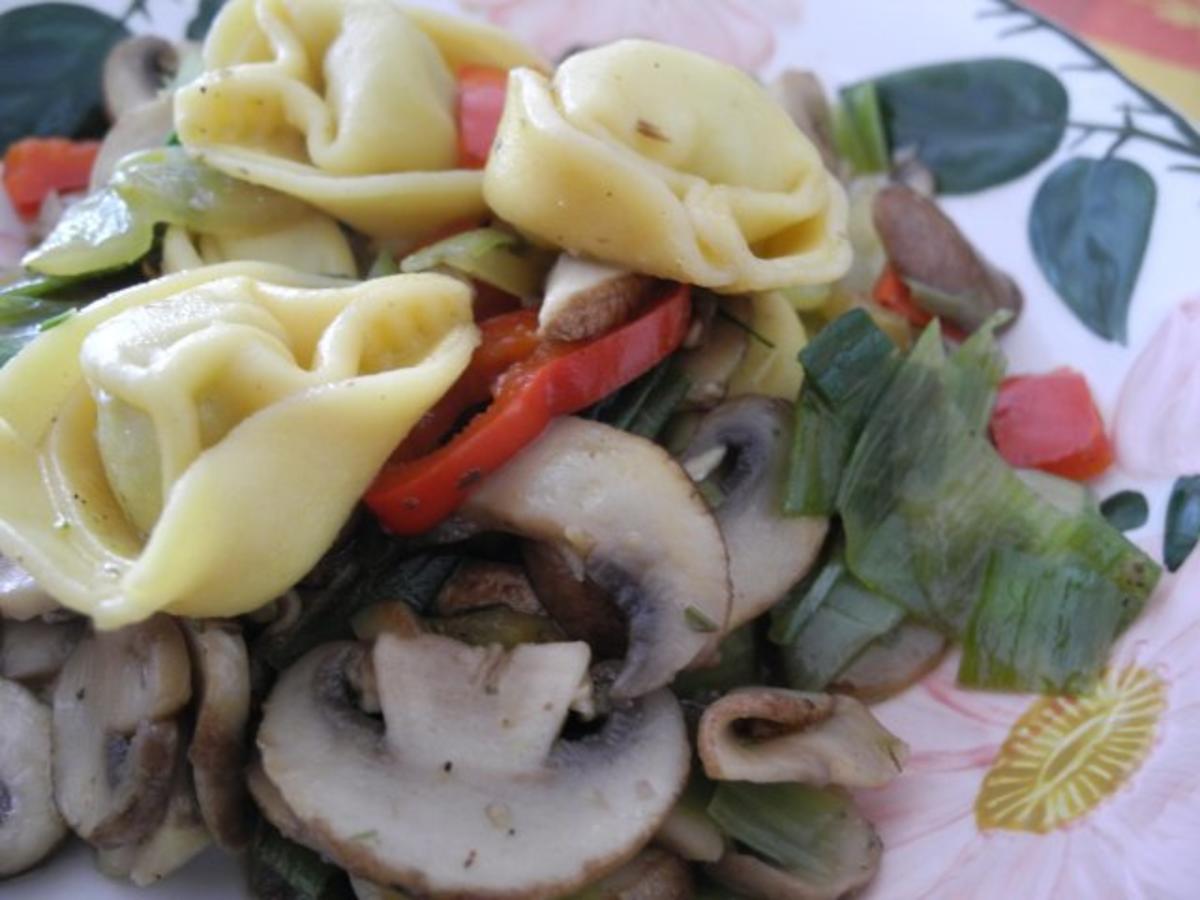 Vegan : Tortellini - Pfanne - Rezept - Bild Nr. 23