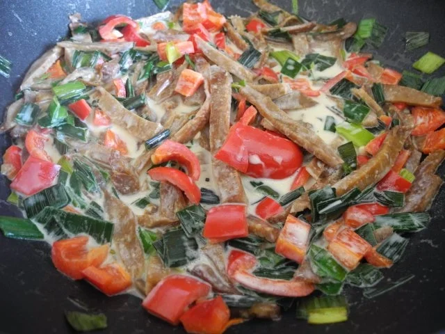 Vegan : Seitan - Pfanne mit Dreierlei-Beilage - Rezept - Bild Nr. 13