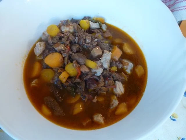 Möhren-Fleischtopf zu Salzkartoffeln - Rezept - Bild Nr. 2