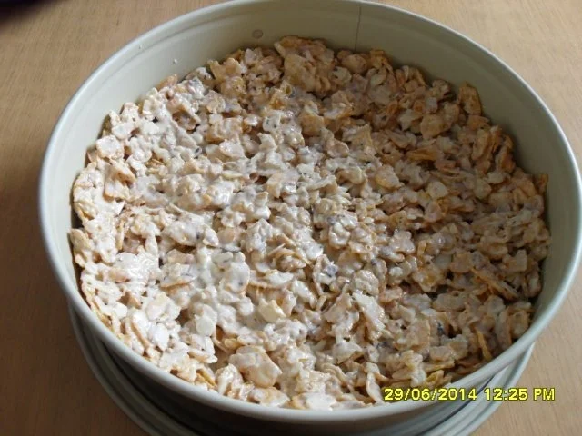 Erdbeer-Knuspertorte mit Kokos - Rezept - Bild Nr. 11