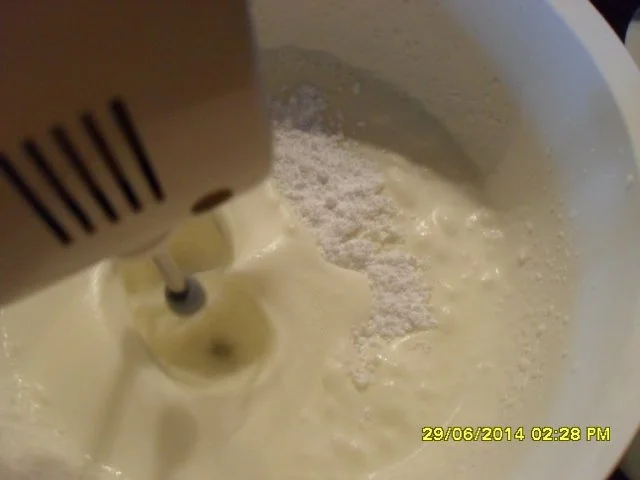 Erdbeer-Knuspertorte mit Kokos - Rezept - Bild Nr. 13