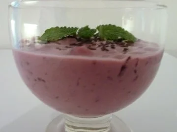 Heidelbeercreme mit Kirscheinlage - Rezept - Bild Nr. 3