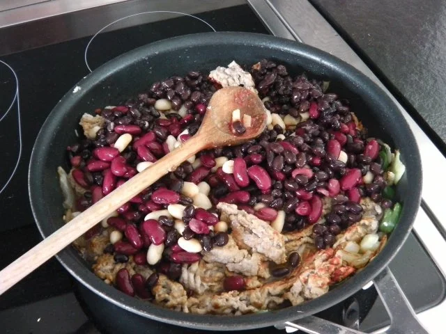 Enchilada mit Chili con carne und Guacamole - Rezept - Bild Nr. 3