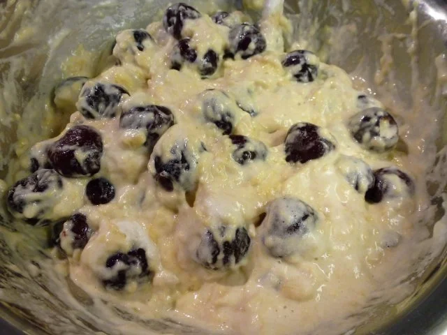 Rezept: Ein Herzkirsch-Kuchen vom Blech Bild Nr. 6 Ein Herzkirsch-Kuchen vom Blech - Rezept - Bild Nr. 6