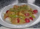 Warmer Knödelsalat mit Pfifferlingen und Senfvinaigrette - Rezept