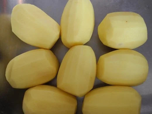 Rezept: Vegan : Liebstöckel - Kartoffel - Schaum - Püree Vegan : Liebstöckel - Kartoffel - Schaum - Püree - Rezept