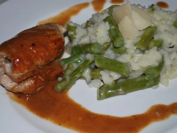 Hähnchen-Saltimbocca mit Spargel-Risotto - Rezept - Bild Nr. 2