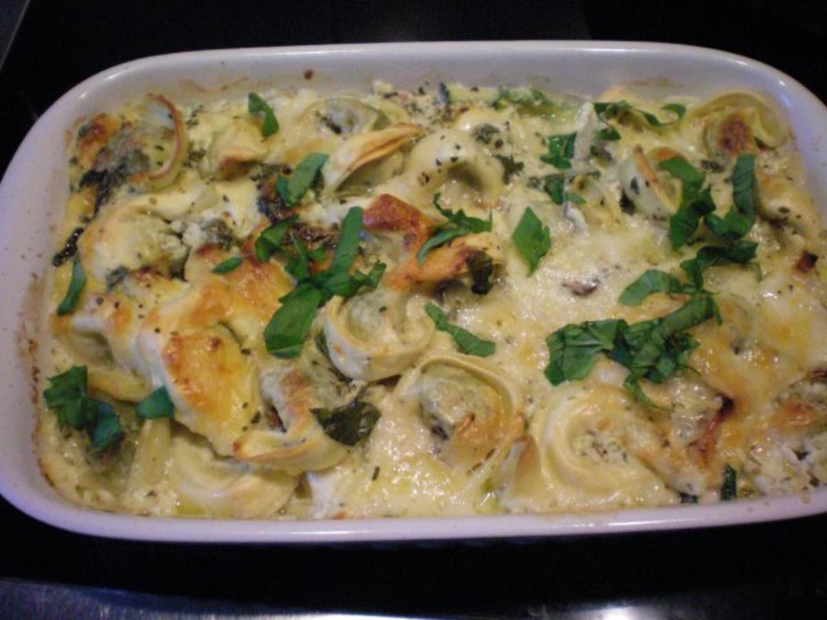 Bilder für Pasta: Tortellini überbacken - Rezept