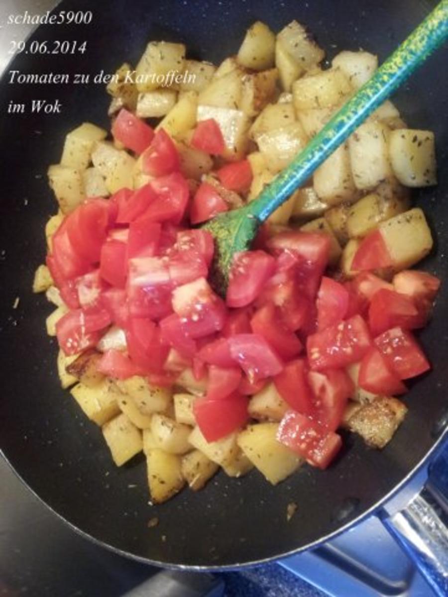 Pfannengerichte: Bouletten tummeln sich in einer Kartoffel-Bohnen Champignons-Pfanne - Rezept - Bild Nr. 9