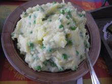 Beilage : Kartoffel - Kokossahne - Brei mit grünen Erbsen - Rezept
