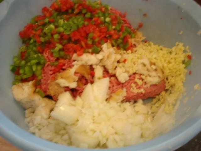 Rezept: Rindermett-Paprika-Röllchen Bild Nr. 4 Rindermett-Paprika-Röllchen - Rezept - Bild Nr. 4