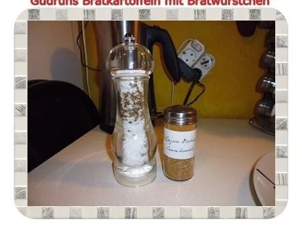 Kartoffeln: Bratkartoffeln mit Bratwürstchen - Rezept - Bild Nr. 6