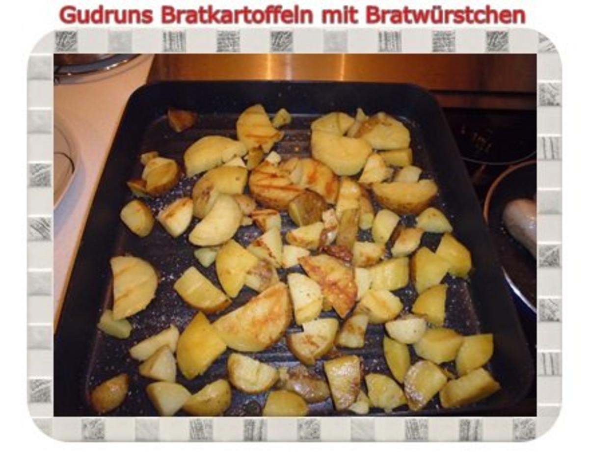 Kartoffeln: Bratkartoffeln mit Bratwürstchen - Rezept - Bild Nr. 7