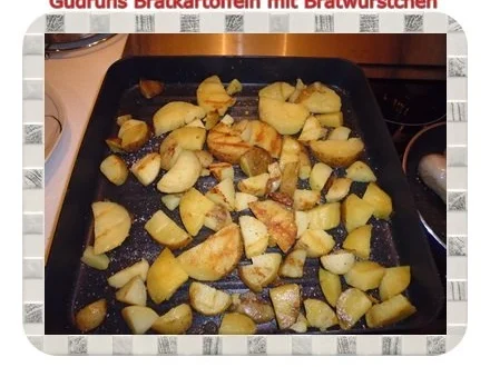 Kartoffeln: Bratkartoffeln mit Bratwürstchen - Rezept - Bild Nr. 7