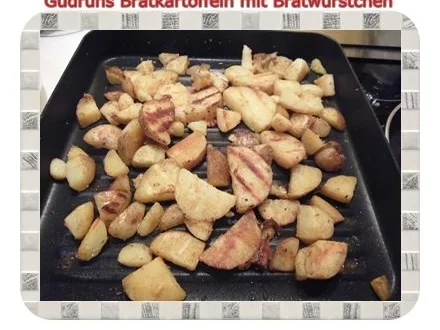 Kartoffeln: Bratkartoffeln mit Bratwürstchen - Rezept - Bild Nr. 9