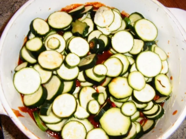 Rezept: Zucchini mit Hackfleisch Bild Nr. 7 Zucchini mit Hackfleisch - Rezept - Bild Nr. 7