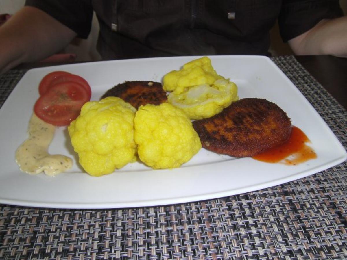 Bilder für Kardamon-Blumenkohl mit Veggieschnitzel - Rezept