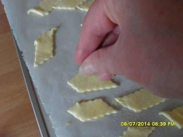 Rezept: Blätterteigkekse Bild Nr. 8 Blätterteigkekse - Rezept - Bild Nr. 8