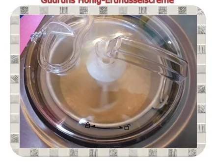 Rezept: Eis: Honig-Erdnuss-Eiscreme Bild Nr. 6 Eis: Honig-Erdnuss-Eiscreme - Rezept - Bild Nr. 6