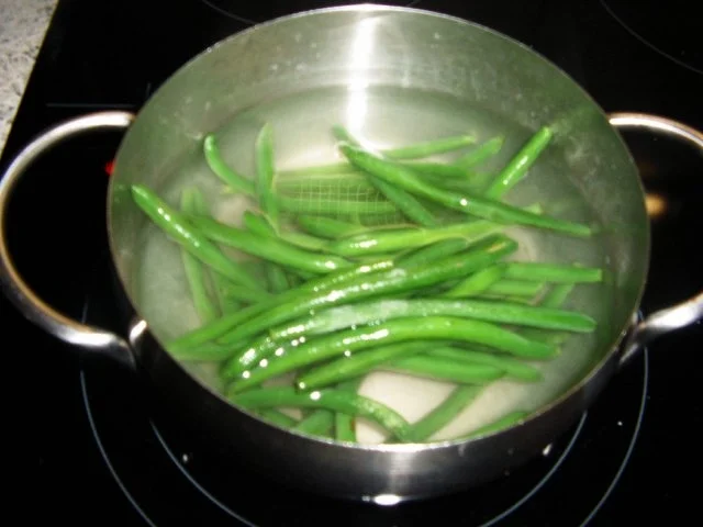 Rezept: Hähnchen-Rouladen Bild Nr. 4 Hähnchen-Rouladen - Rezept - Bild Nr. 4