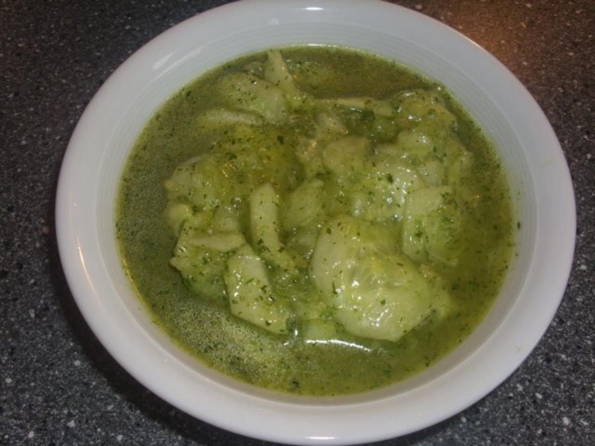 Einfacher Gurkensalat - einfach - von Hoenowbear