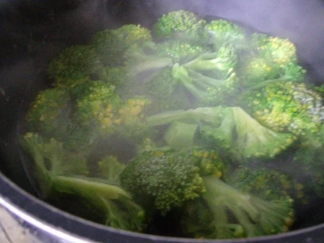 Rezept: Tortellinigratin....mit Broccoli und weißer Bolognesesauce Bild Nr. 11 Tortellinigratin....mit Broccoli und weißer Bolognesesauce - Rezept - Bild Nr. 11