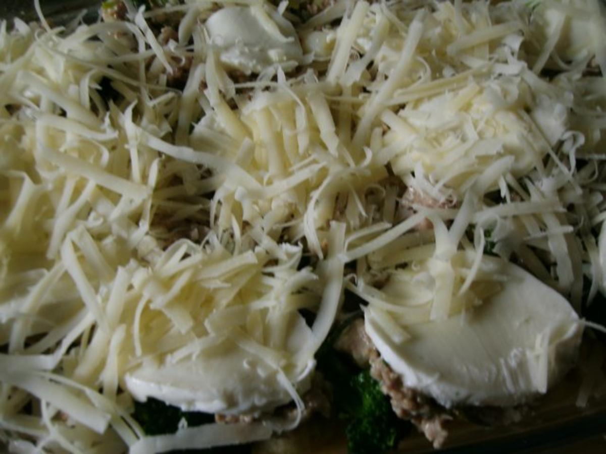 Tortellinigratin....mit Broccoli und weißer Bolognesesauce - Rezept - Bild Nr. 15