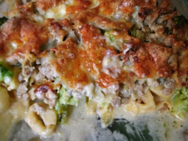 Rezept: Tortellinigratin....mit Broccoli und weißer Bolognesesauce Bild Nr. 2 Tortellinigratin....mit Broccoli und weißer Bolognesesauce - Rezept - Bild Nr. 2