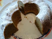 Möhrengugelhupf mit Nüssen und Mandeln - Rezept