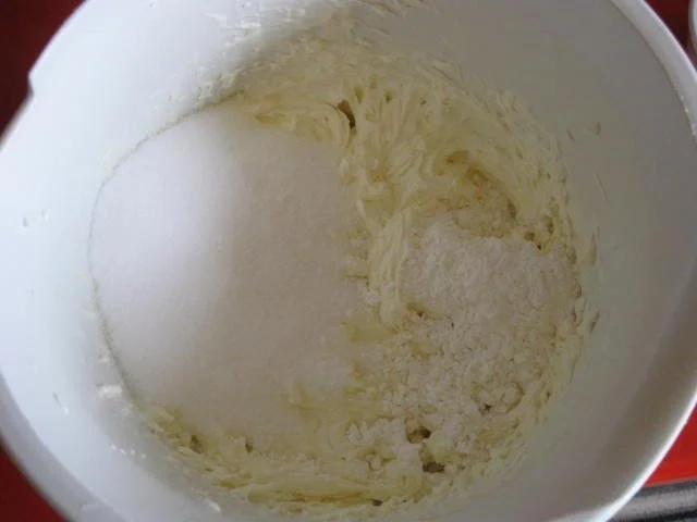 Rezept: Mascarpone - Torte mit roter Grütze Bild Nr. 9 Mascarpone - Torte mit roter Grütze - Rezept - Bild Nr. 9