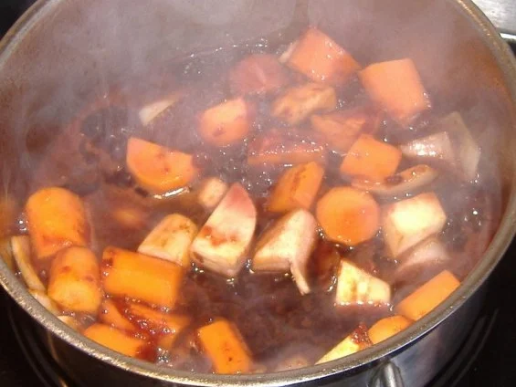 Kalbsbäckchen mit Portweinjus und Lauch - Rezept - Bild Nr. 4