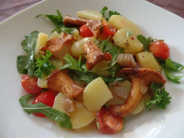Rezept: Kartoffelsalat mit Pilzen Kartoffelsalat mit Pilzen - Rezept