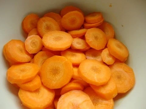 Rezept: Minestrone ....wie Sie gerne in Umbrien aufgetischt wird Bild Nr. 4 Minestrone ....wie Sie gerne in Umbrien aufgetischt wird - Rezept - Bild Nr. 4