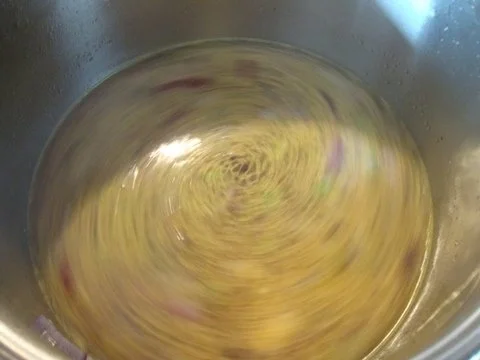 Rezept: Minestrone ....wie Sie gerne in Umbrien aufgetischt wird Bild Nr. 8 Minestrone ....wie Sie gerne in Umbrien aufgetischt wird - Rezept - Bild Nr. 8