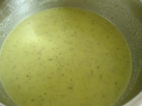 Rezept: Warmes Gurkensüppchen Bild Nr. 9 Warmes Gurkensüppchen - Rezept - Bild Nr. 9