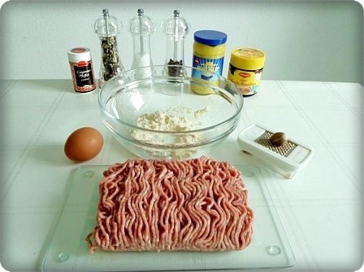 Köttbullar mit Senf-Honigsauce, Stampfkartoffeln und Preiselbeeren - Rezept - Bild Nr. 7