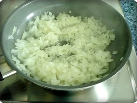 Köttbullar mit Senf-Honigsauce, Stampfkartoffeln und Preiselbeeren - Rezept - Bild Nr. 8