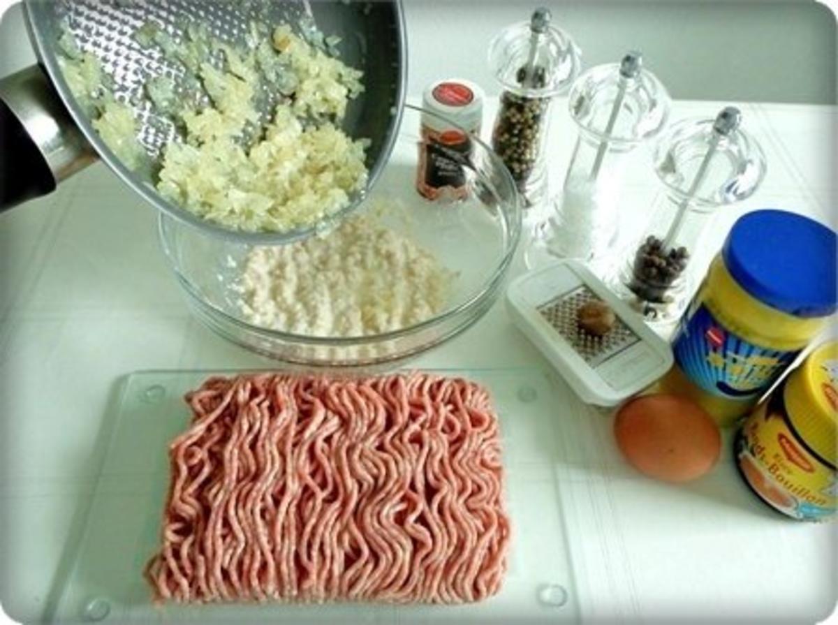 Köttbullar mit Senf-Honigsauce, Stampfkartoffeln und Preiselbeeren - Rezept - Bild Nr. 9