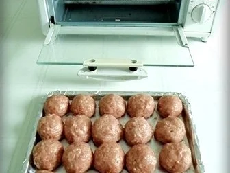 Köttbullar mit Senf-Honigsauce, Stampfkartoffeln und Preiselbeeren - Rezept - Bild Nr. 15