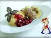 Rezept: Kรถttbullar mit Senf-Honigsauce, Stampfkartoffeln und Preiselbeeren Kรถttbullar mit Senf-Honigsauce, Stampfkartoffeln und Preiselbeeren - Rezept