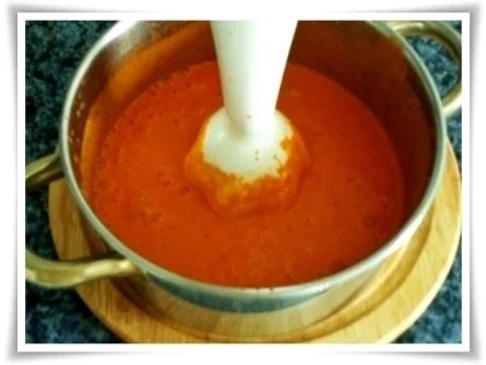 Würzige  Tomatensauce, Bandnudeln mit Köttbullar serviert - Rezept - Bild Nr. 12