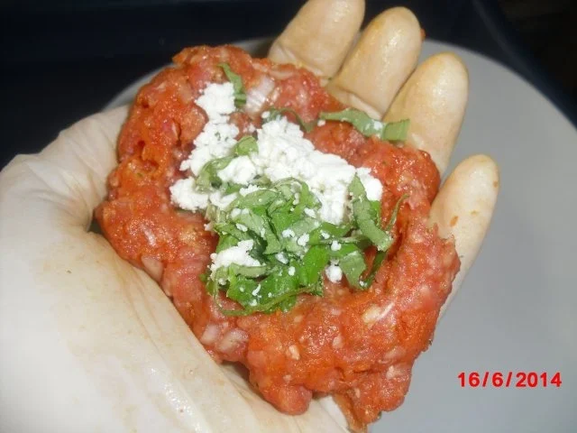 Hackbällchen mit Feta-Füllung - Rezept - Bild Nr. 8