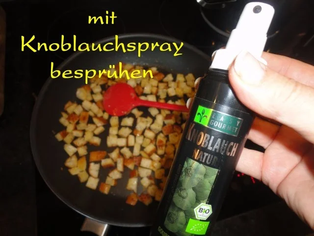 Rezept: feines Zucchini Schaum Süppchen Bild Nr. 4 feines Zucchini Schaum Süppchen - Rezept - Bild Nr. 4